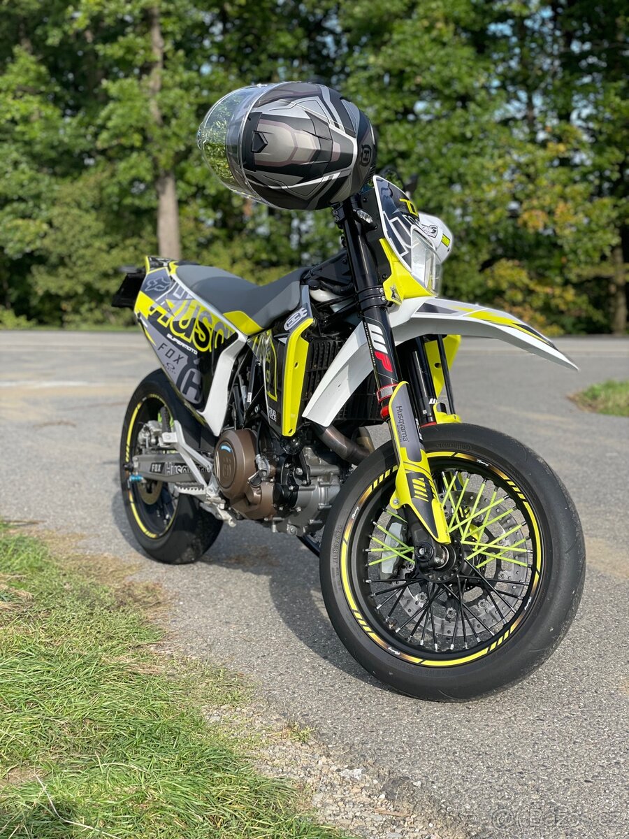 HUSQVARNA 701 SM - 12