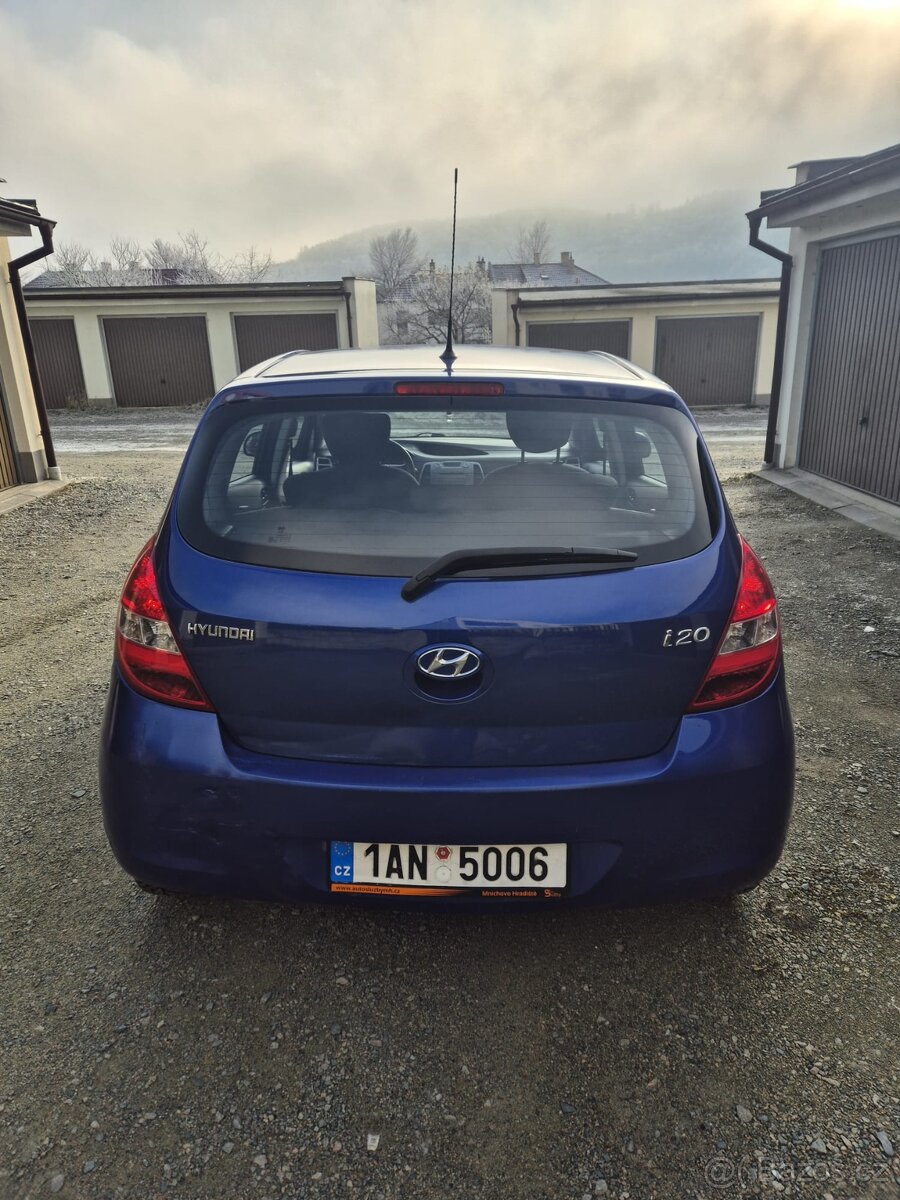 Hyundai i20 1.4 - 12