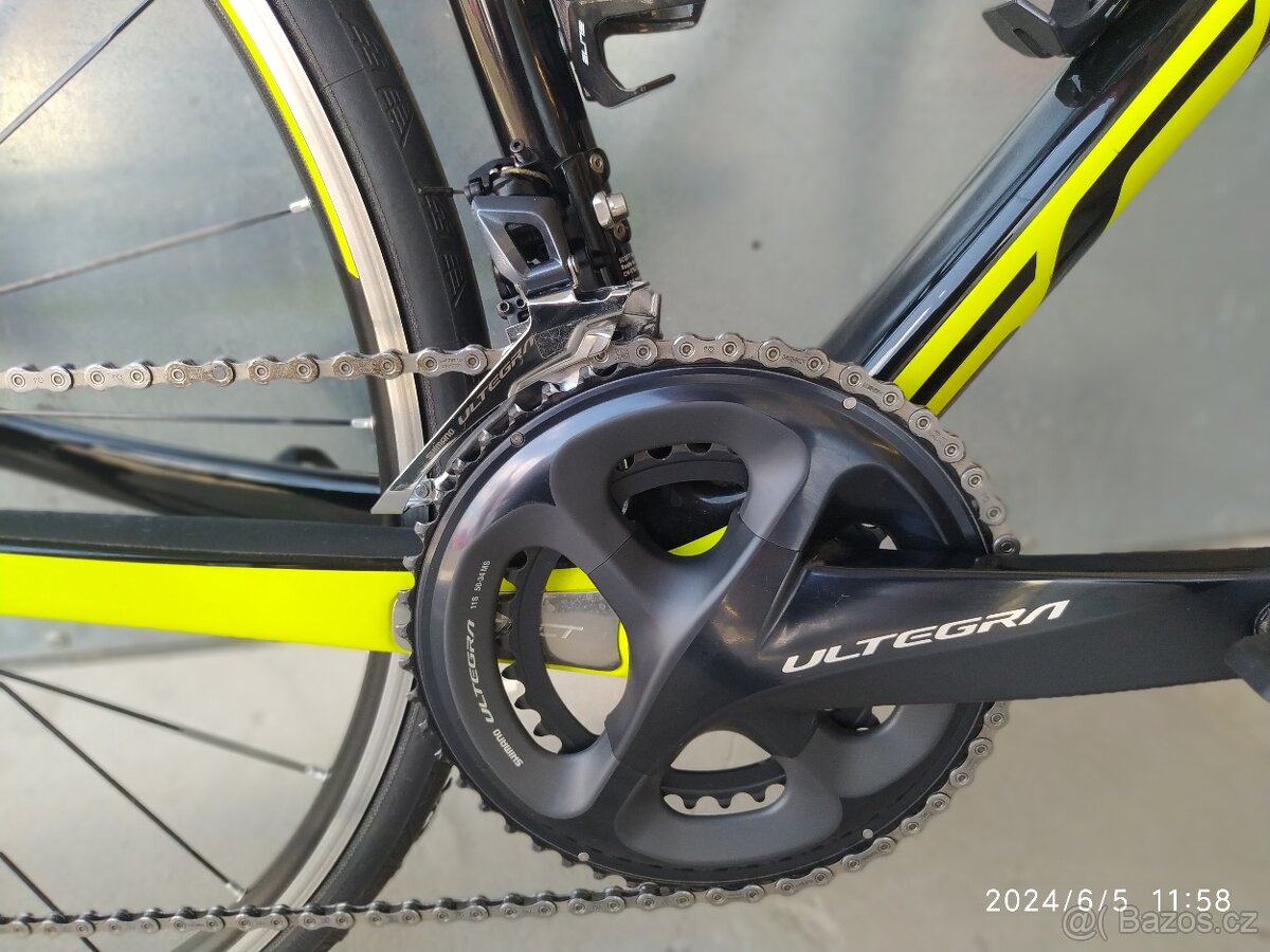 Prodám silniční carbon kolo Scott - 12