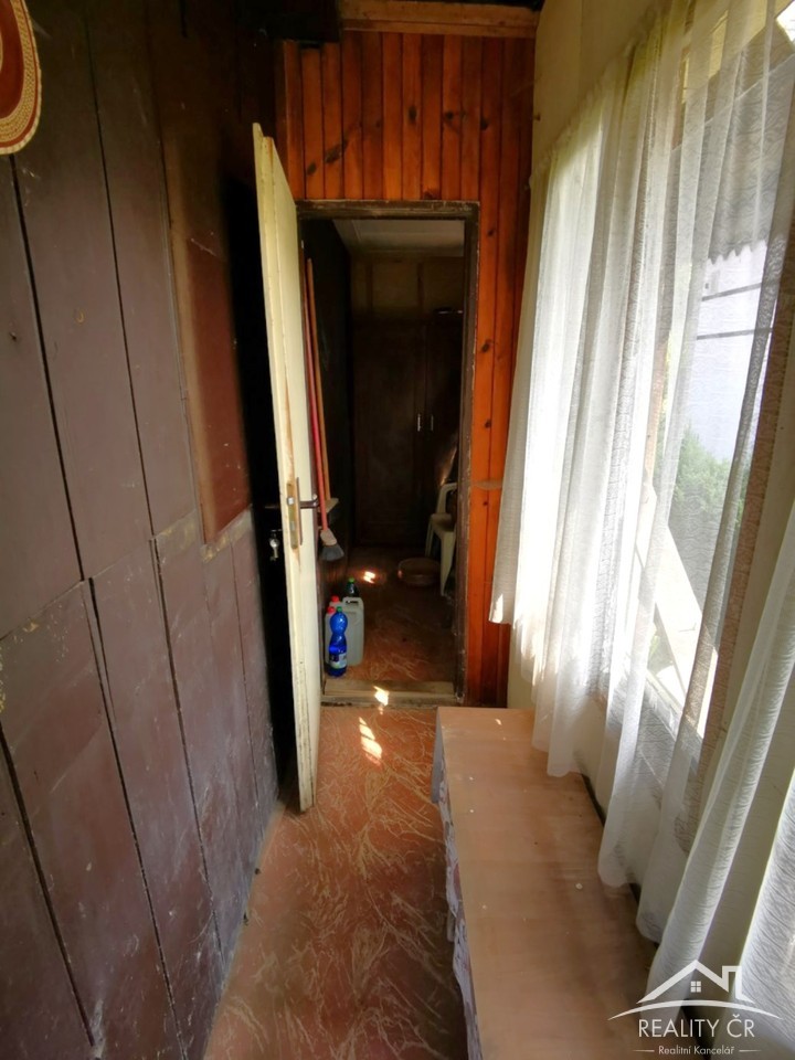 Chata Henčov řeka zahrada - 12