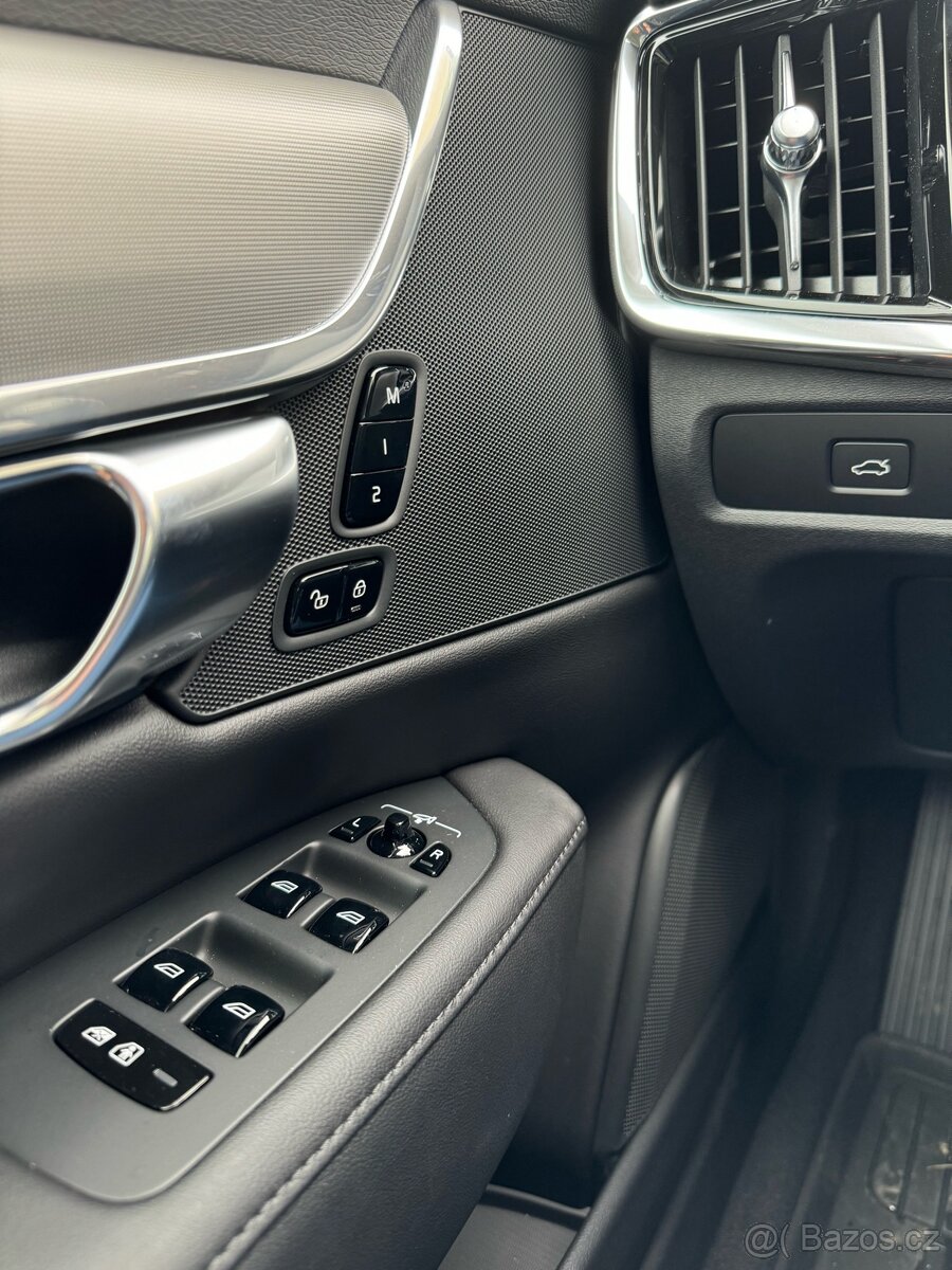 Volvo S90 Plus Dark B5 benzin 184kw - 12