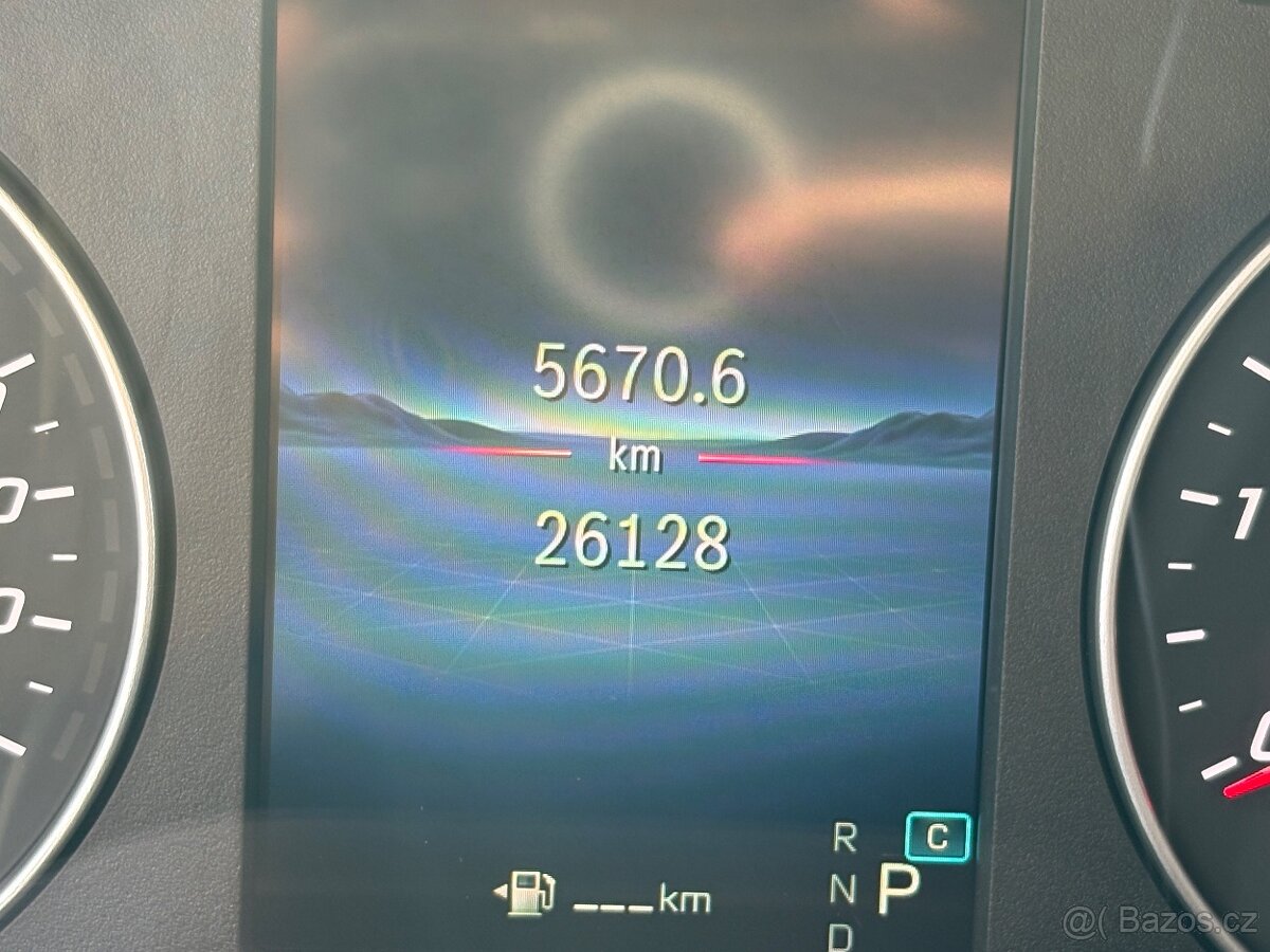 MERCEDES -BENZ VITO 4x4 - 12