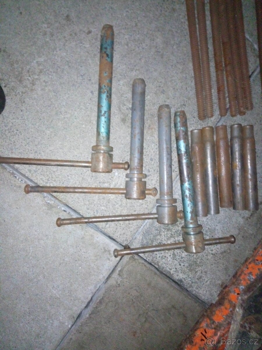 ocelová kotva,hmozdina,trapezovy sroub, - 12