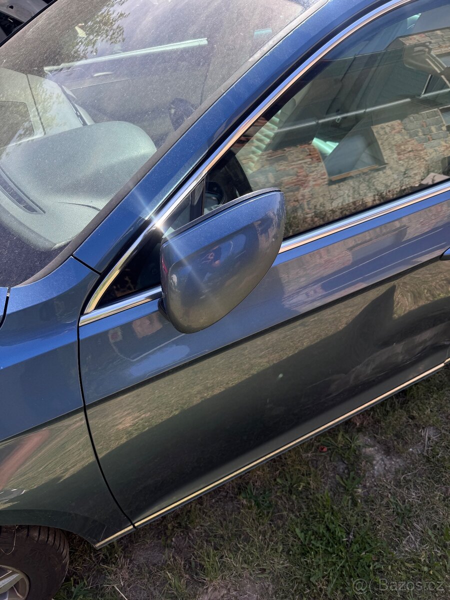 Passat B8 díly - 12