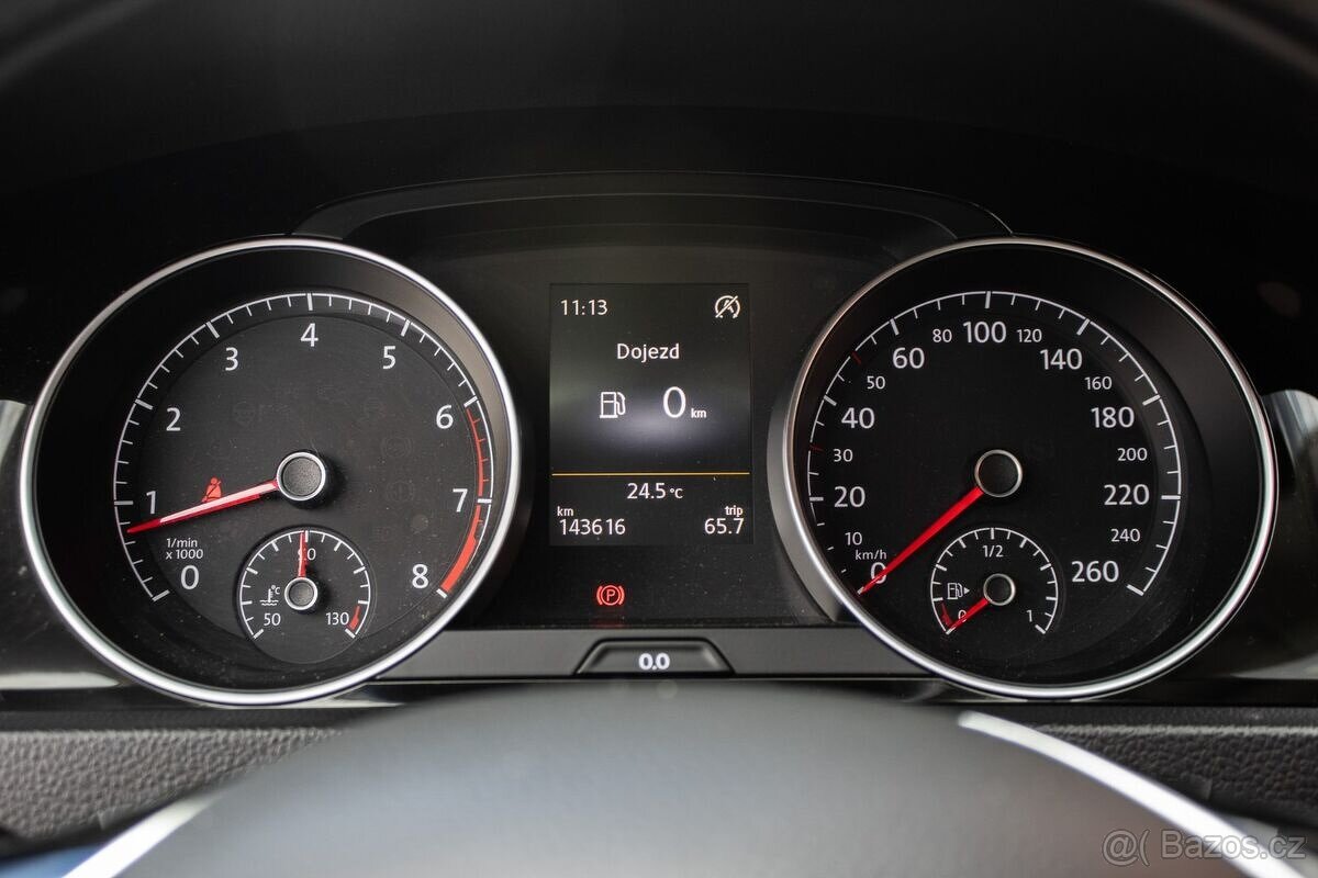 Volkswagen Golf 1.4 TSI BMT R-line, 90kW (2015) - 12