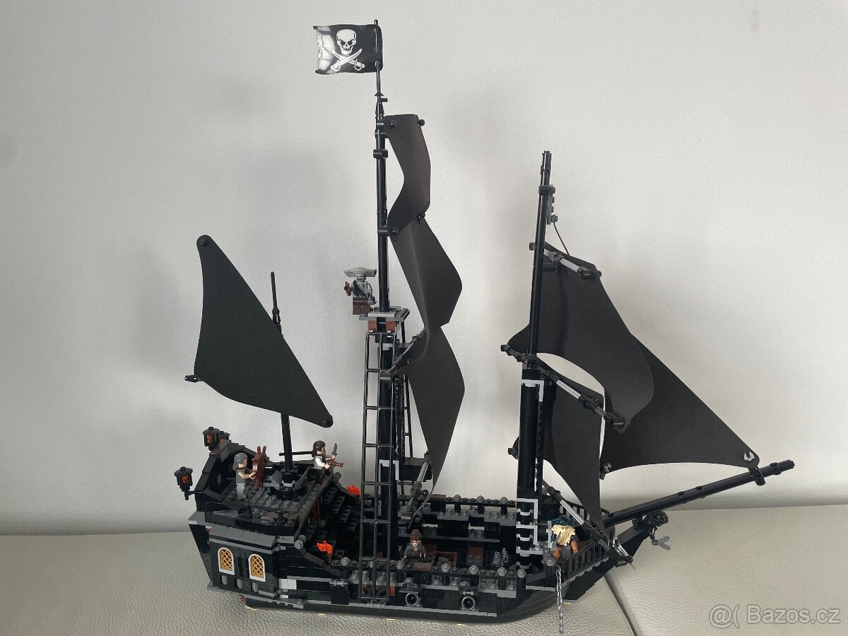 Lego loď 4184 Černá perla - 12