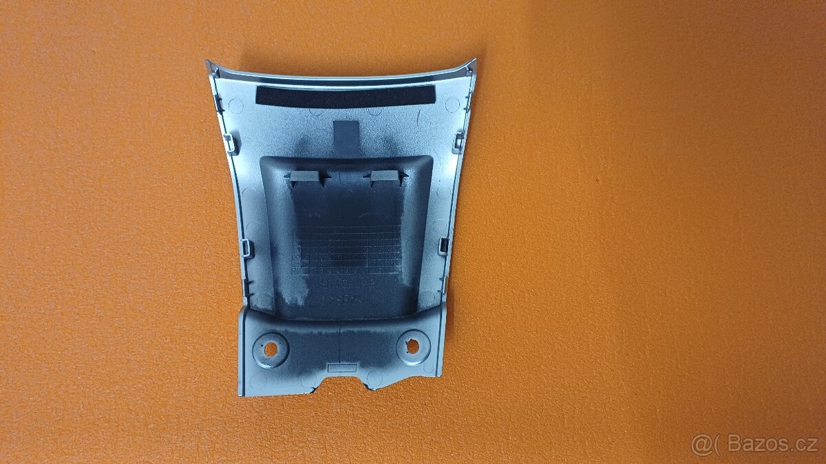 Yamaha MT-10 SP - nádrž - 12