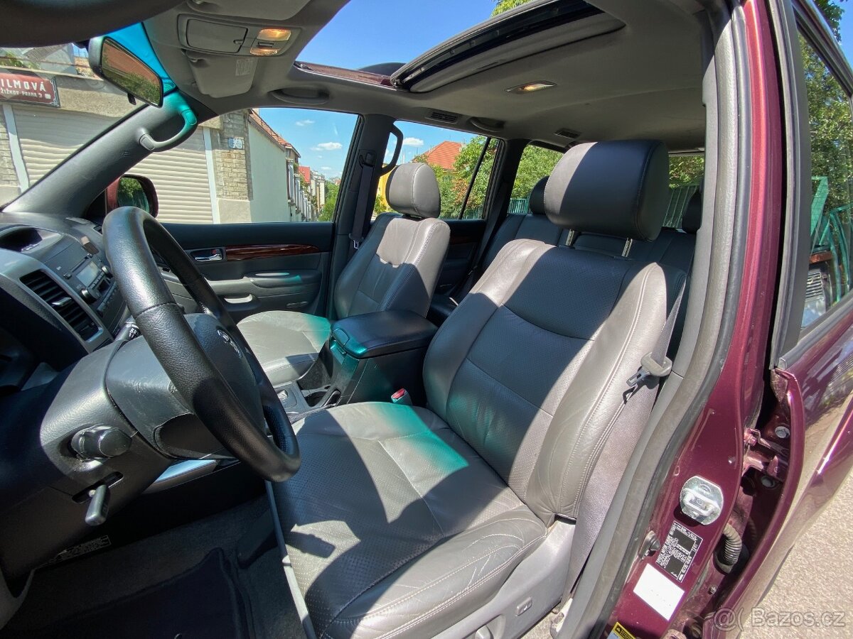Toyota Land Cruiser Prado 3,0d, 127 kw, 8 MÍST - 12