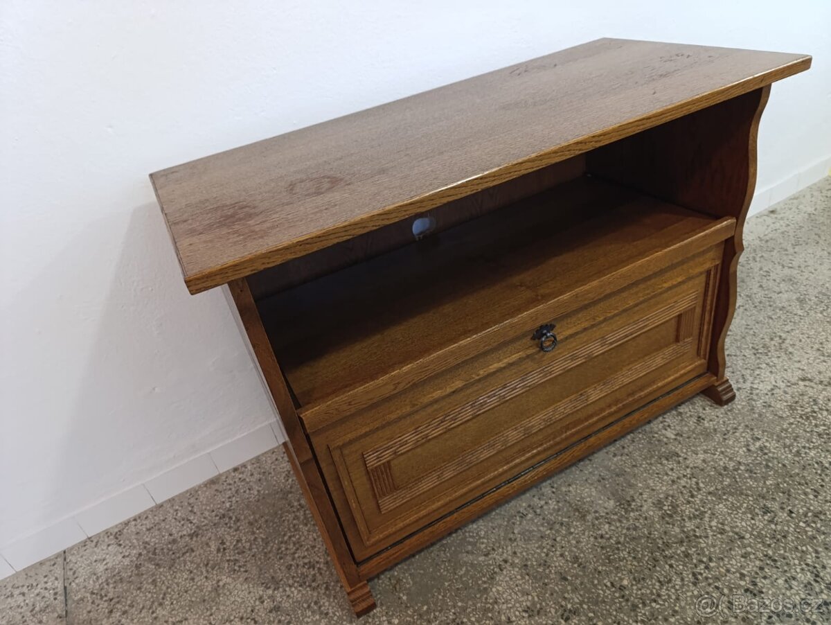 Rustikální nábytek, komoda z masívu, Nábytek s příběhem - 12