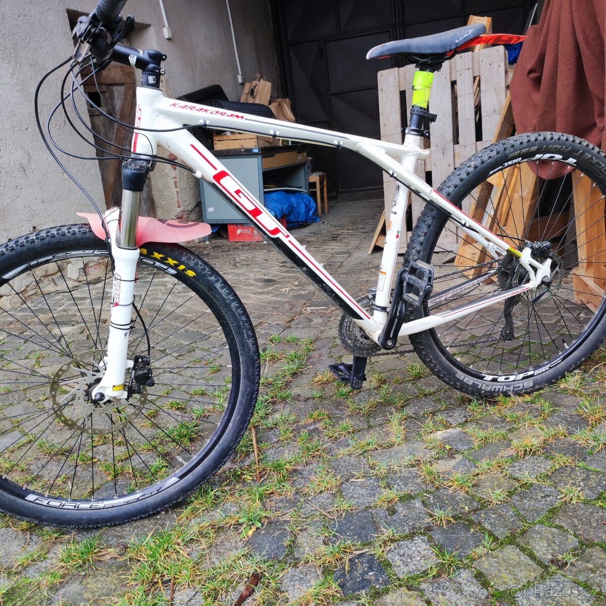 Prodám kolo GT Karakoram 29" trail a xc i do města - 12