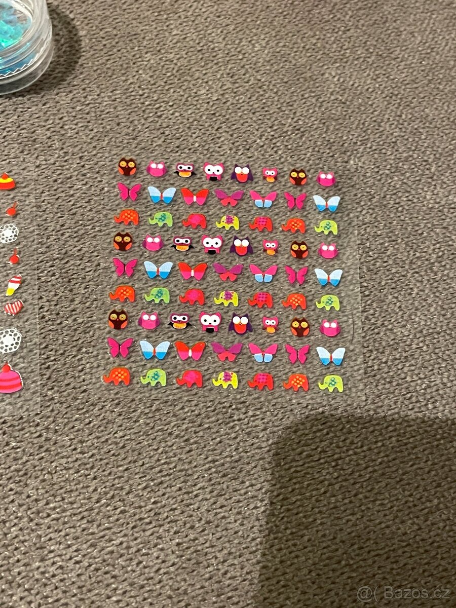 Sada doplňků na nehty - 12