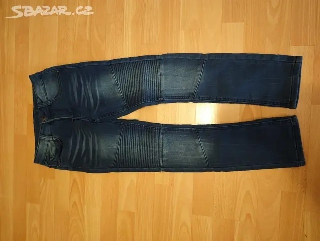 pár kousků pro dívku 146/152 - levně - 12