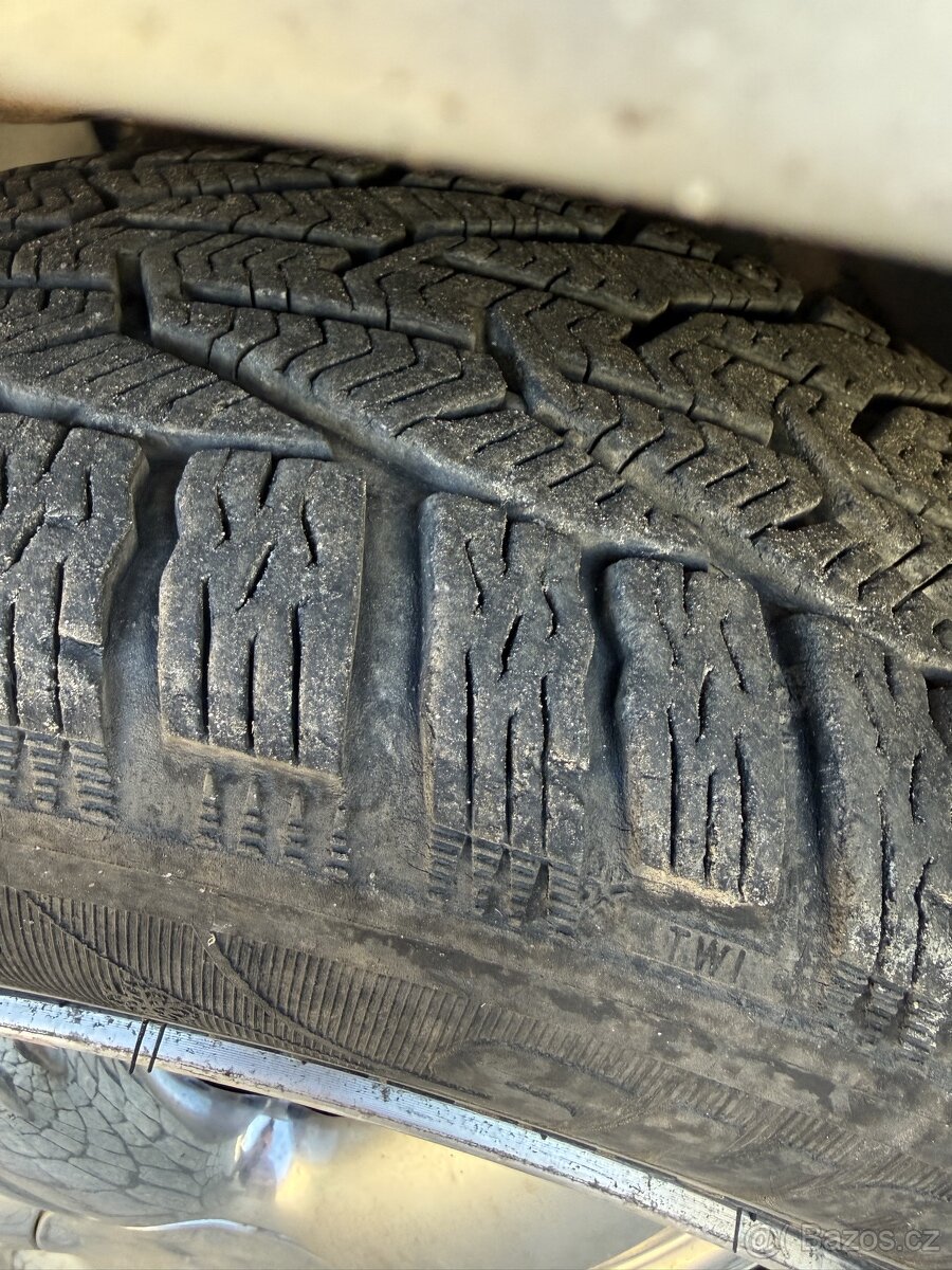 PT-Cruiser 2.0i automat nová STK - 12