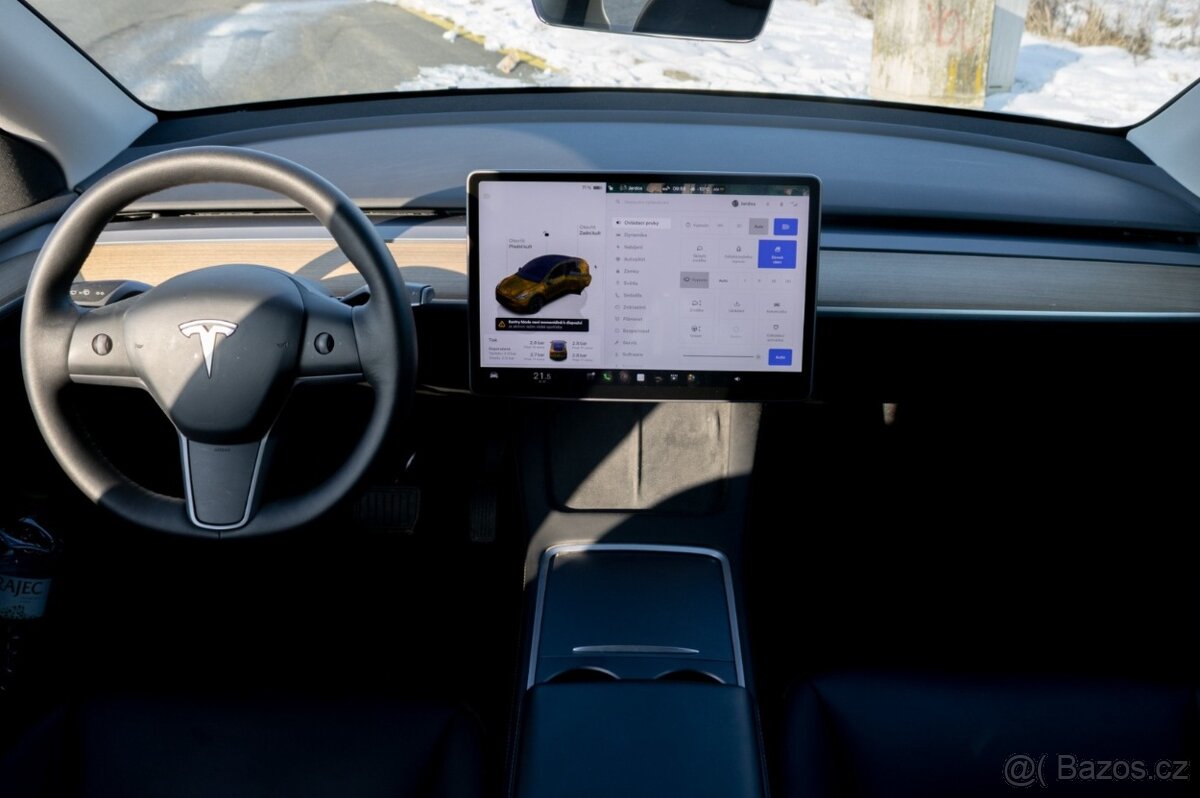 Tesla Model Y Long Range AWD 2022 - 12