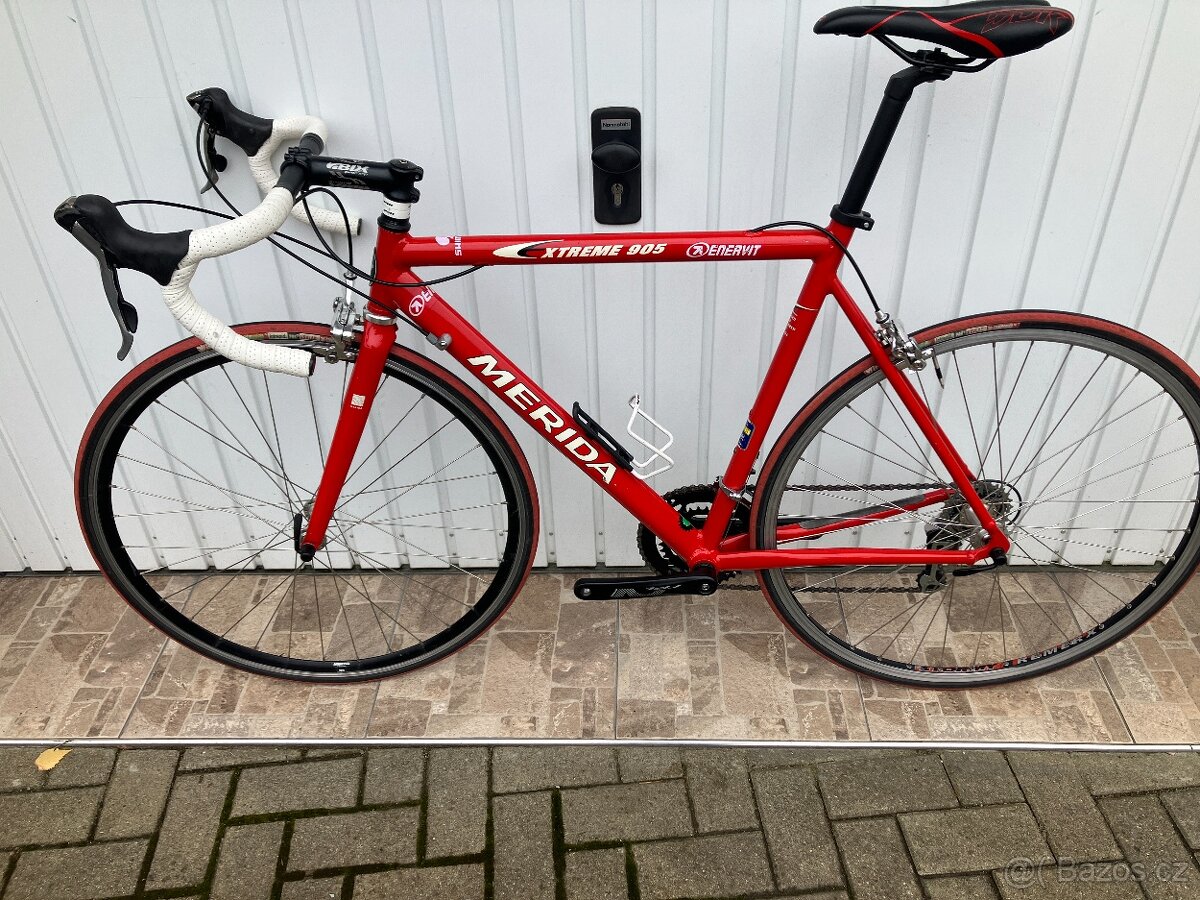 SILNIČNÍ KOLO MERIDA - 12