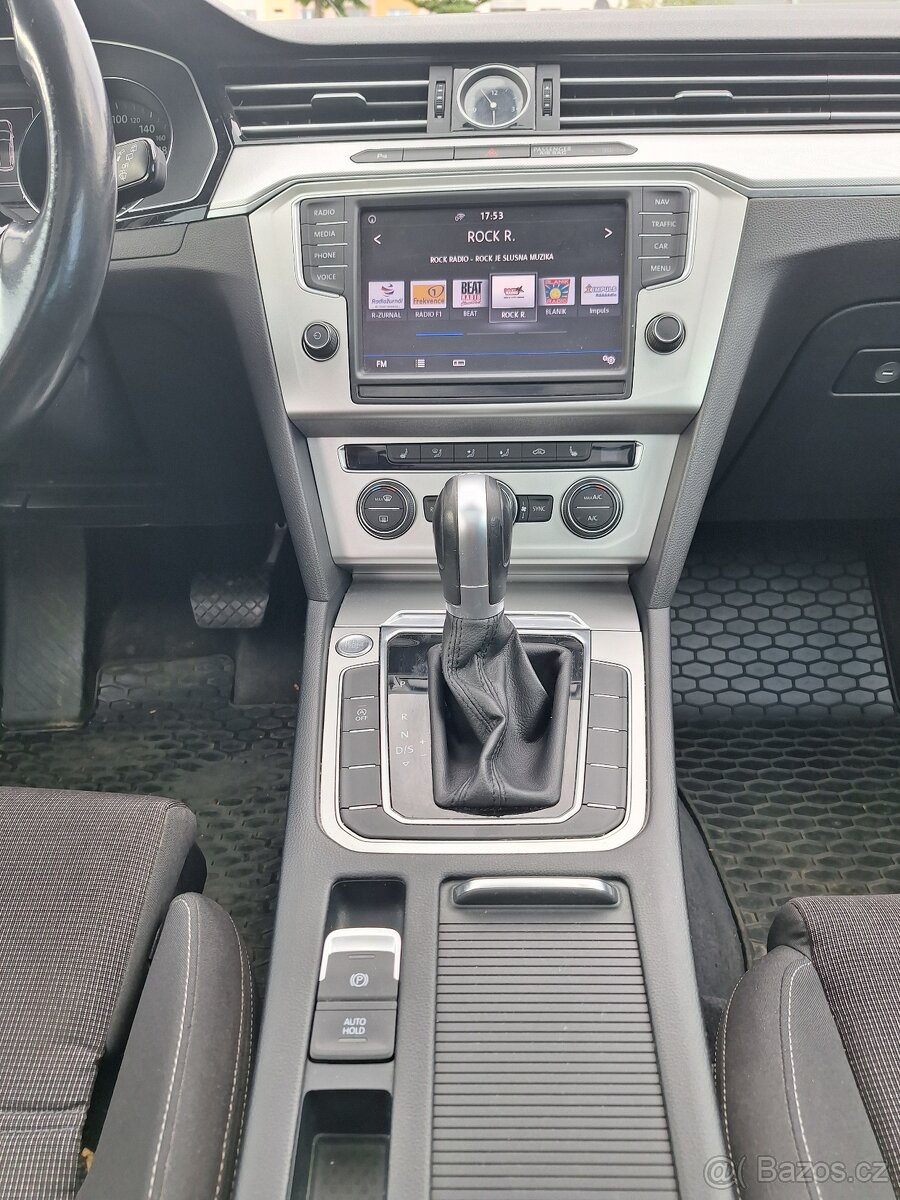 VW Passat Highline - 12