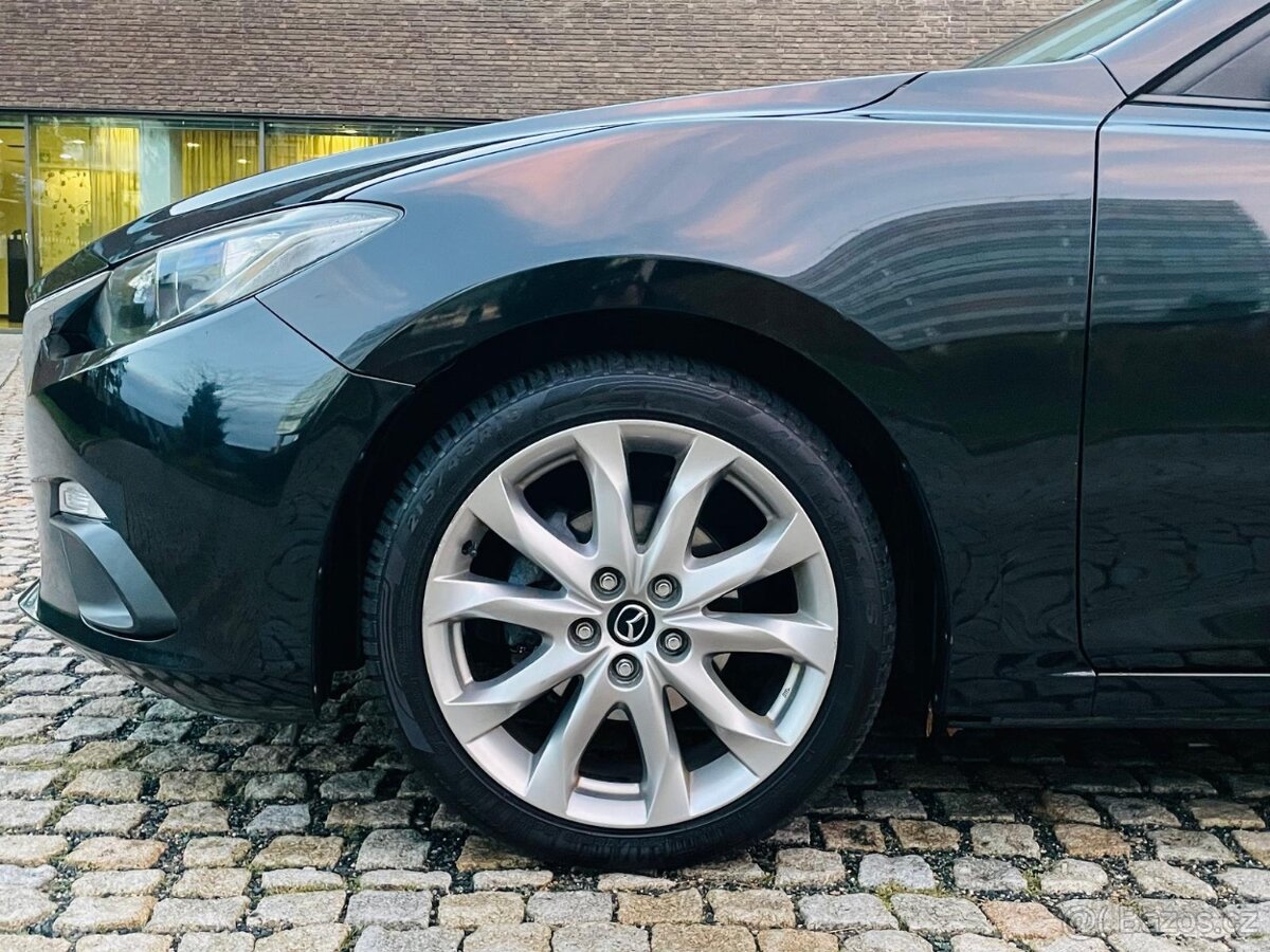 Mazda 3 1.5i 74KW BENZIN MANUÁL - 12
