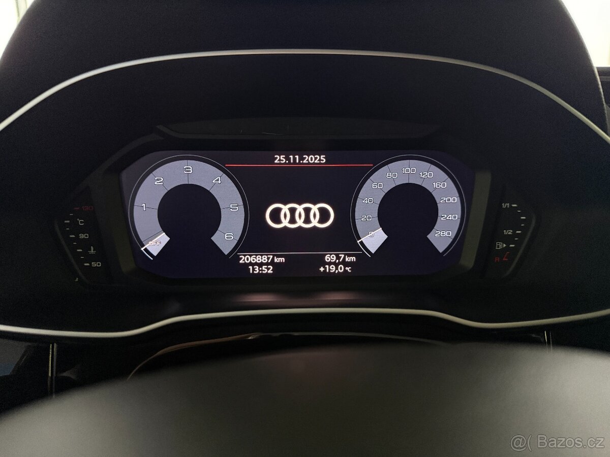 Audi Q3 2,0 TDI 110kW,SERVISKA - 12