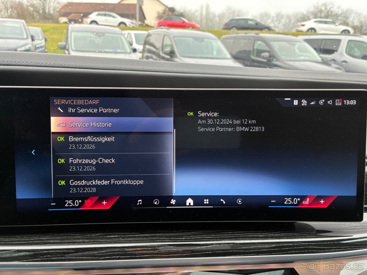 BMW i7 xDrive60 - 12