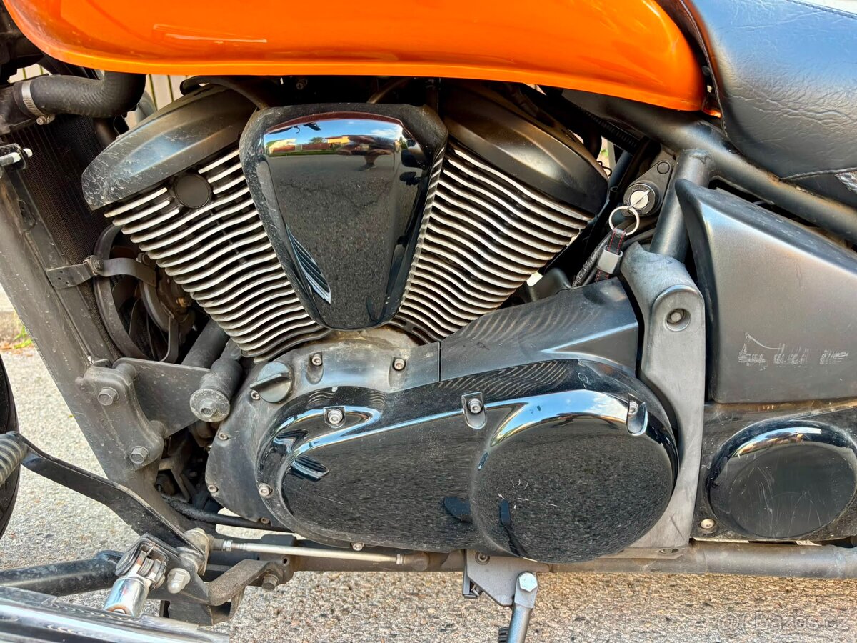 Kawasaki Vulcan 900 Custom 2013 - 12