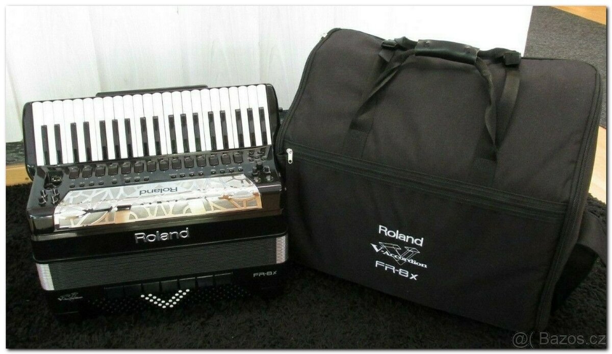 ROLAND Akordeon V-Accordion Mod. FR-8X BK s brašnou - 12