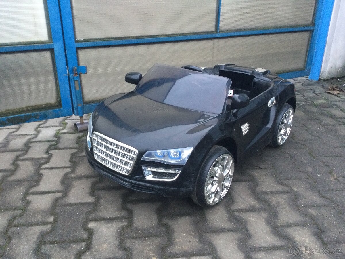 Dětské elektrické autíčko - 12