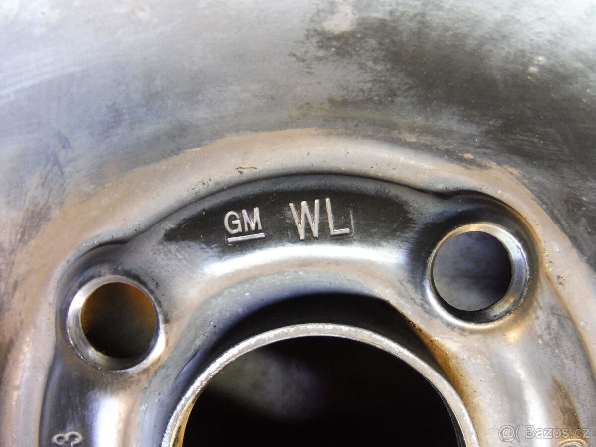 Prodám 4 orig.15"plech.kola + zim.pneu.O.MERIVA185/60/15 - 12