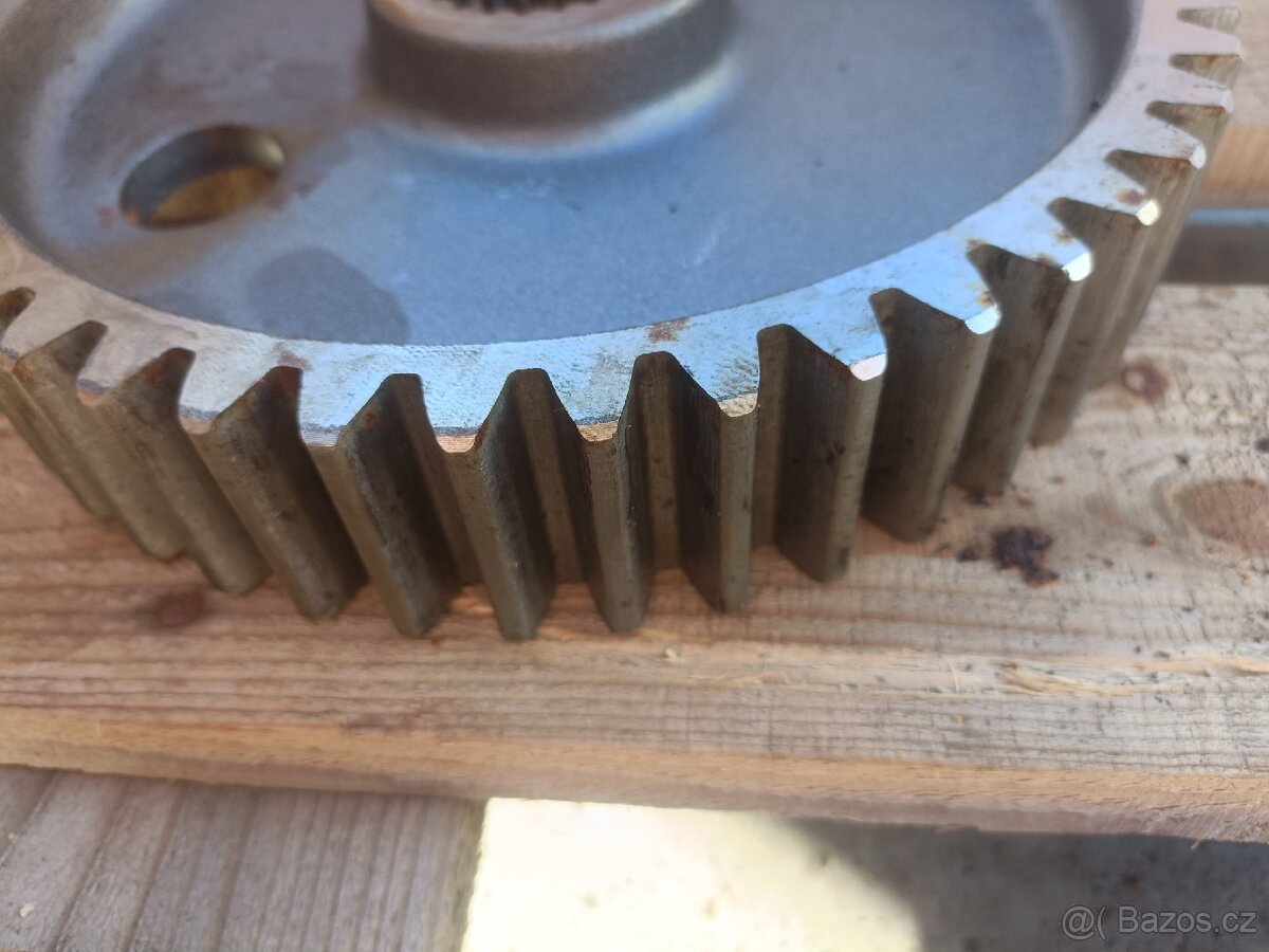 Nahradni dily rotačni brány BREVIGLIERI - 12