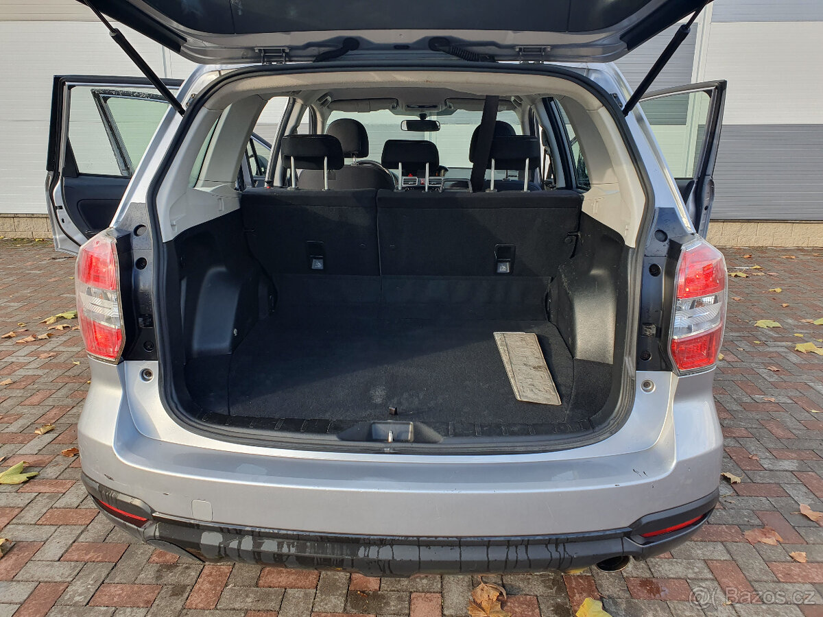 subaru forester 2.0 , 2015 4X4 - 12