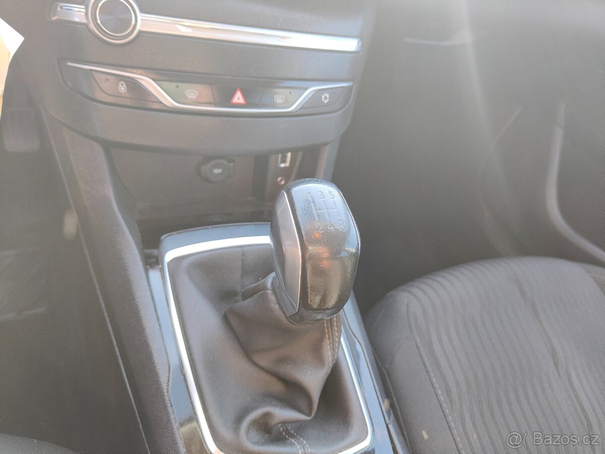 308 1.2 HTP 81kW, po servisu - 12