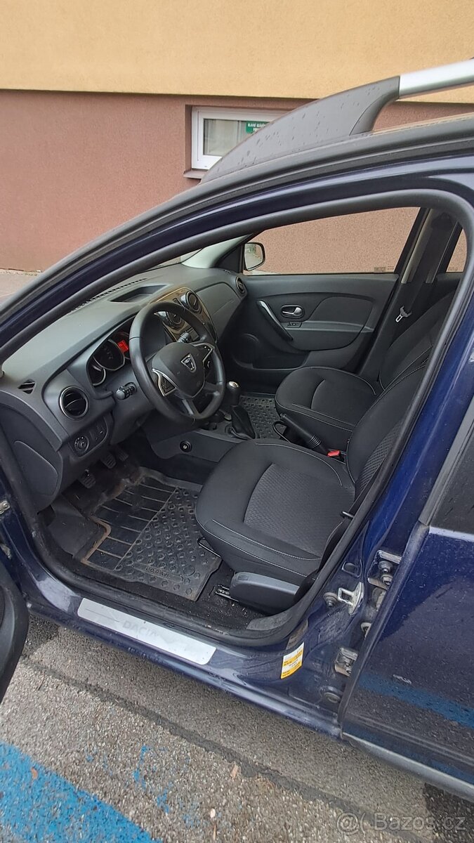 Prodám OA Dacia Logan - 12