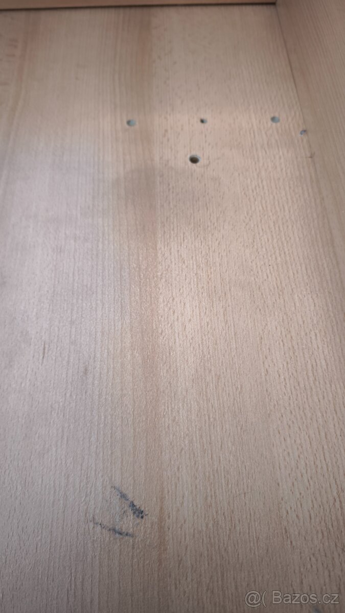 Přebalovací pult - 12