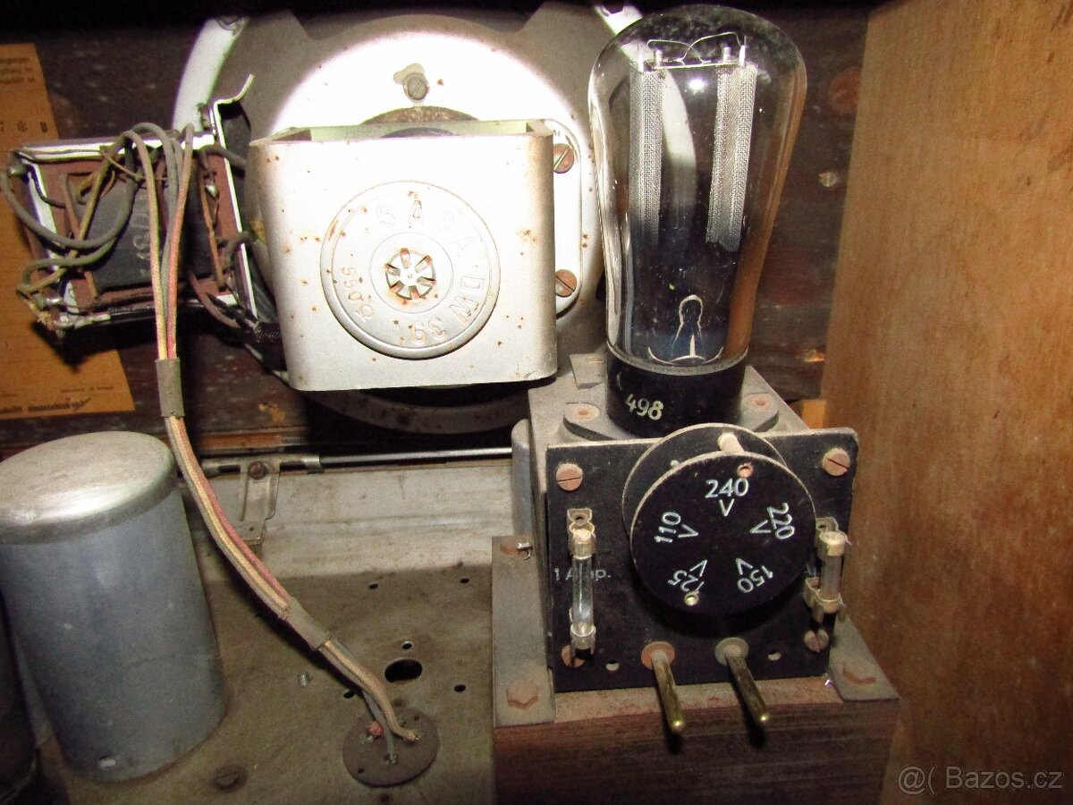 Staré rádio Saba 380 WK - 12