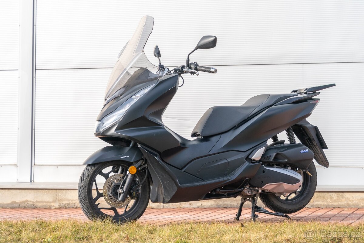Honda PCX 125 22" - 12