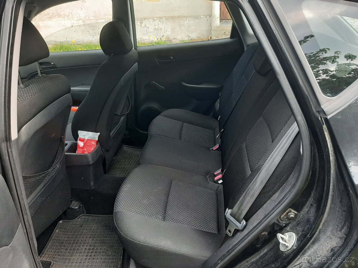 Prodej vozidla Hyundai i30 - 12