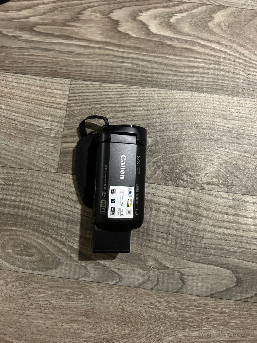 Kamera Canon LEGRIA HF R88 - 12