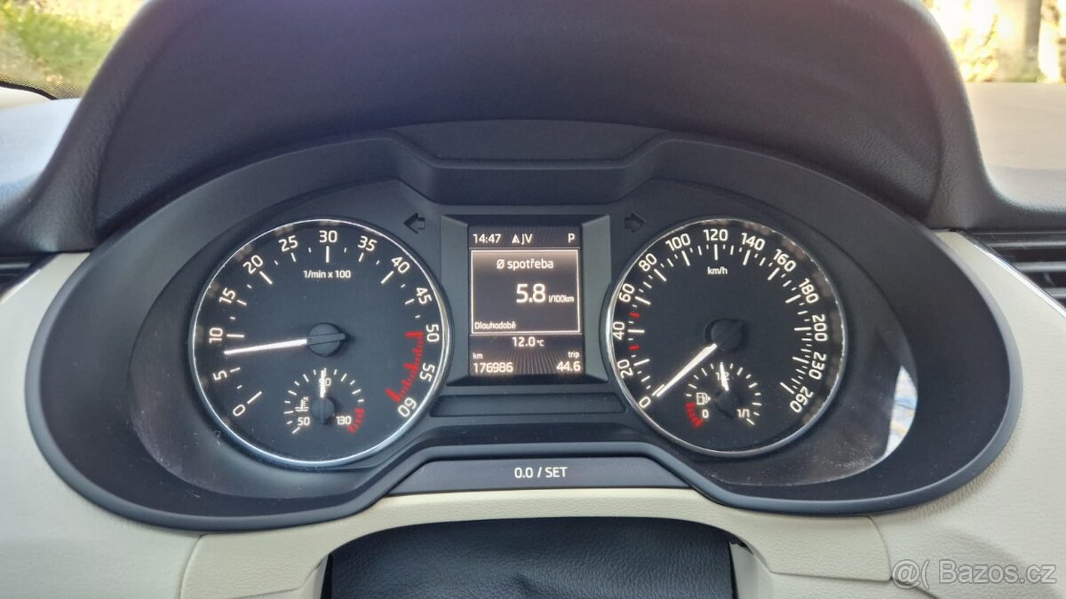 Škoda Octavia III 2.0 TDi 110kw, naj. 180t, DSG, TOP VÝBAVA - 12