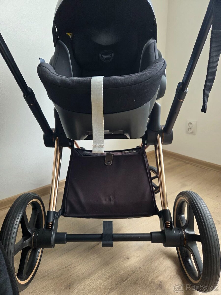 Cybex Priam - 12