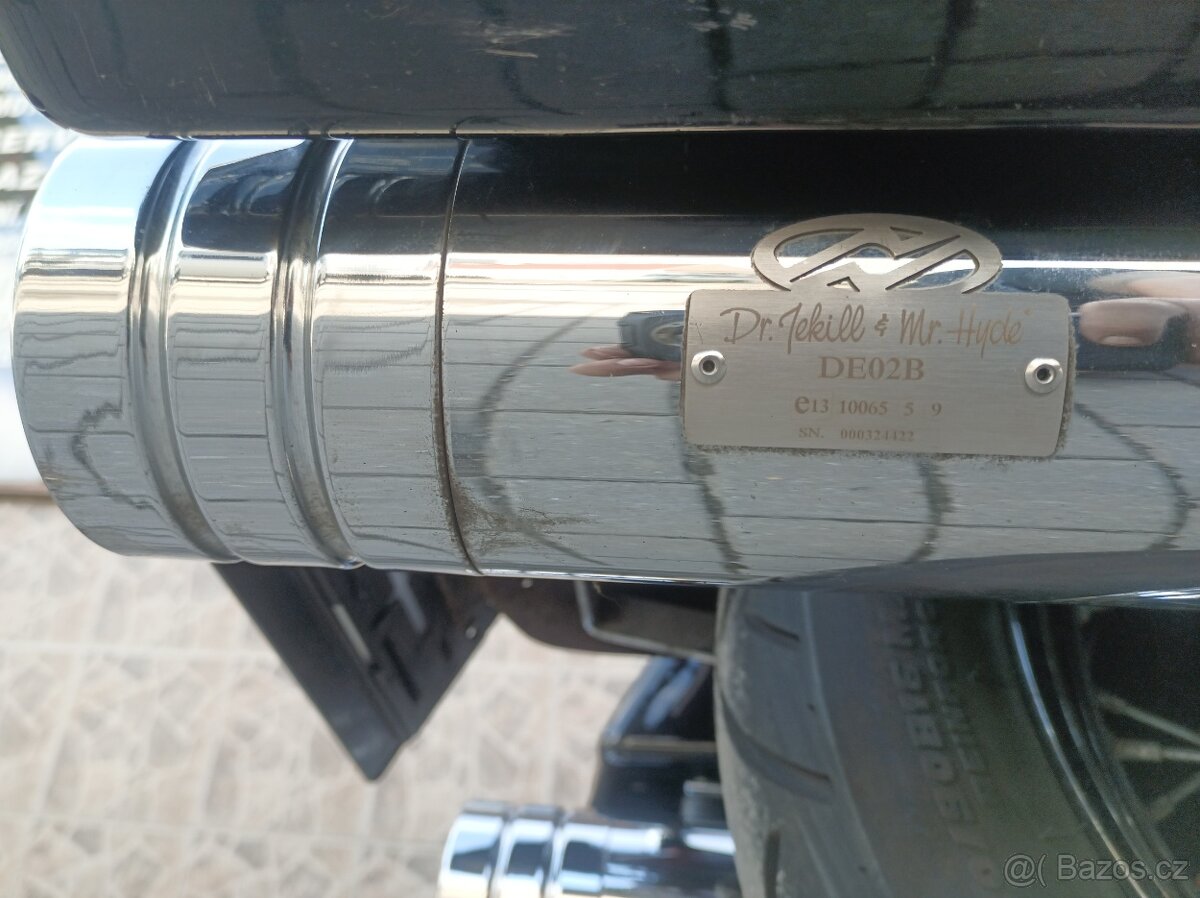 Harley Davidson FLHRCI Road King EU verze TOP STAV - 12