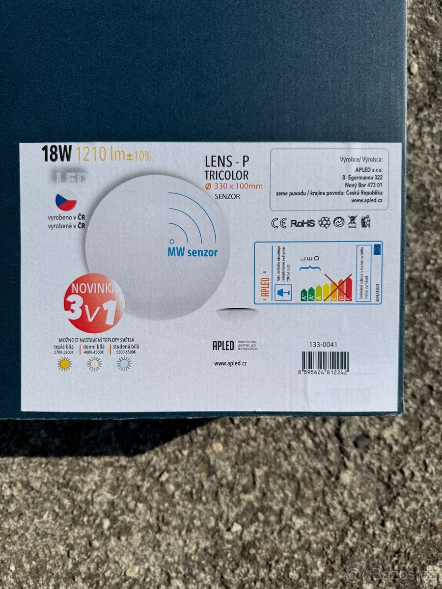 Nástěnné LED světlo se senzorem 18W nové - 12