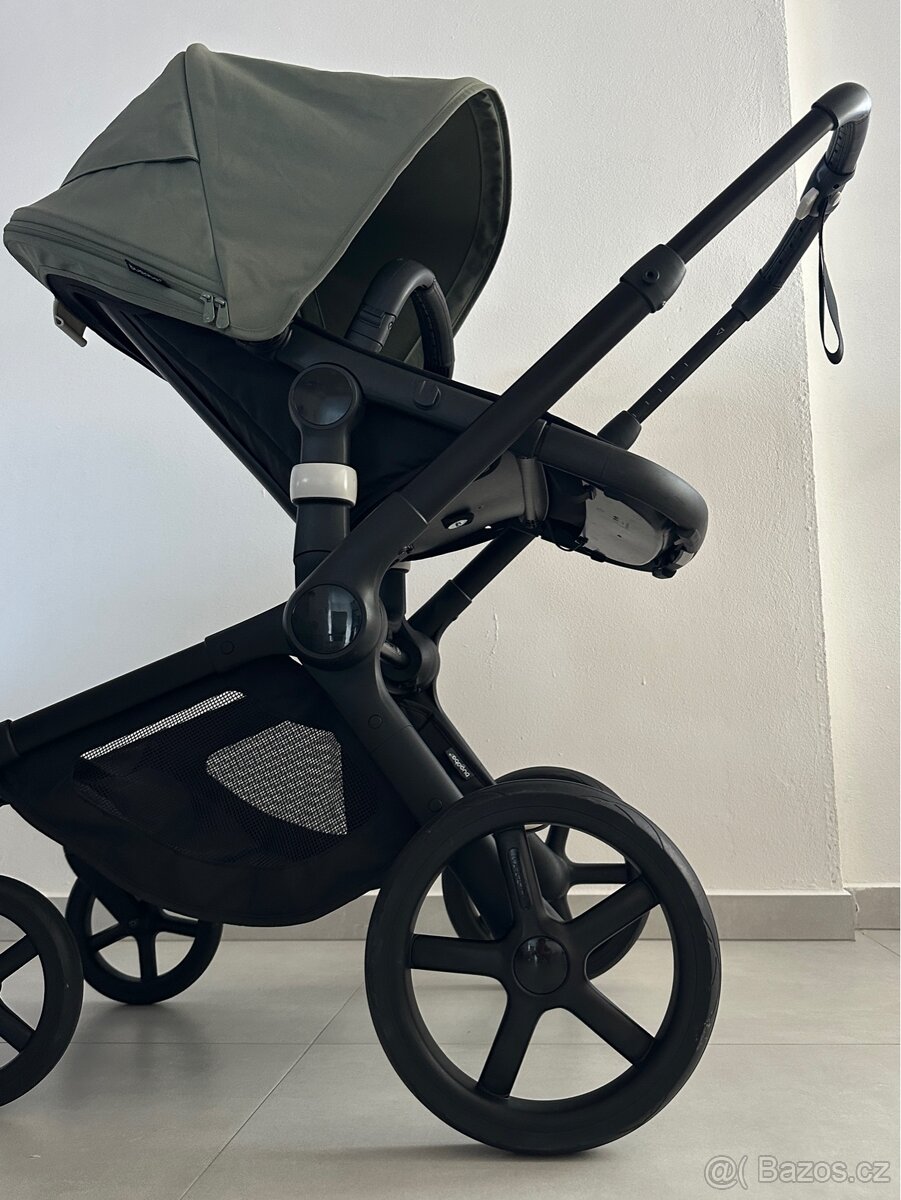 Kočárek Bugaboo Fox 5 Black & Forest green - 12