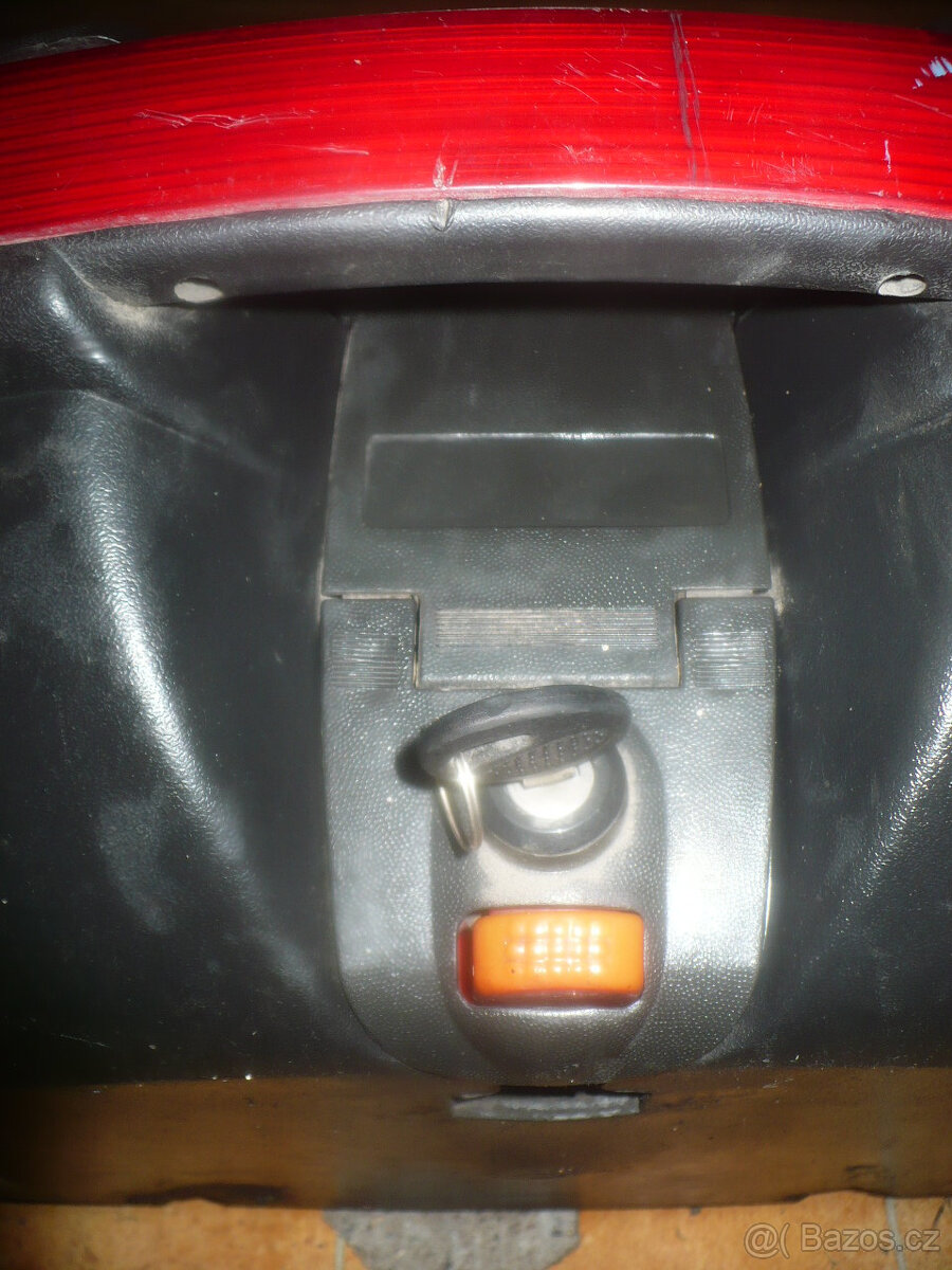 Motokufry Hepco-Becker+ nosič, držáky Monorack,tankvak.... - 12