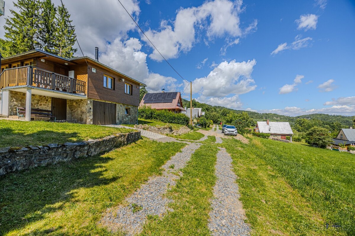 Prodej, chata s č. ev., obec Trojanovice. - 12