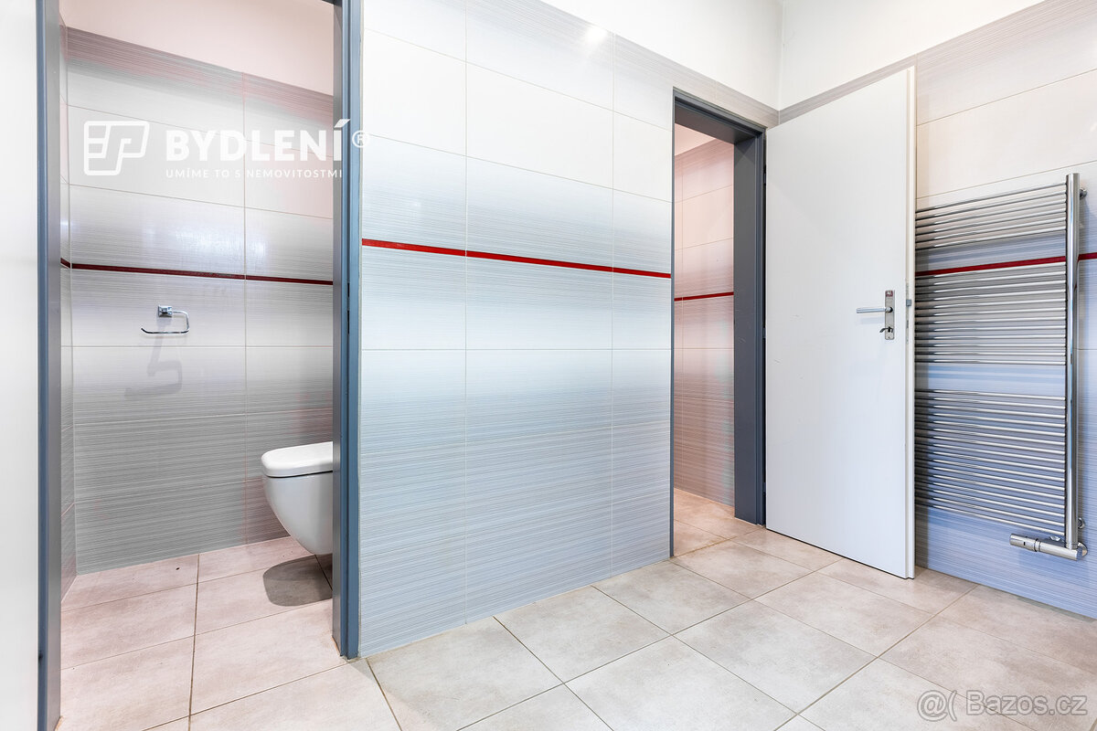 Pronájem komerčního prostoru 153 m², Teplice – Modlanská uli - 12