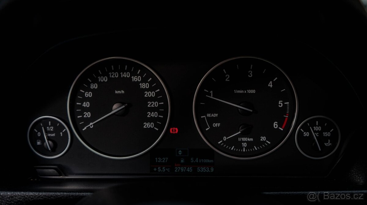 BMW Rad 3 318d e90 - 12