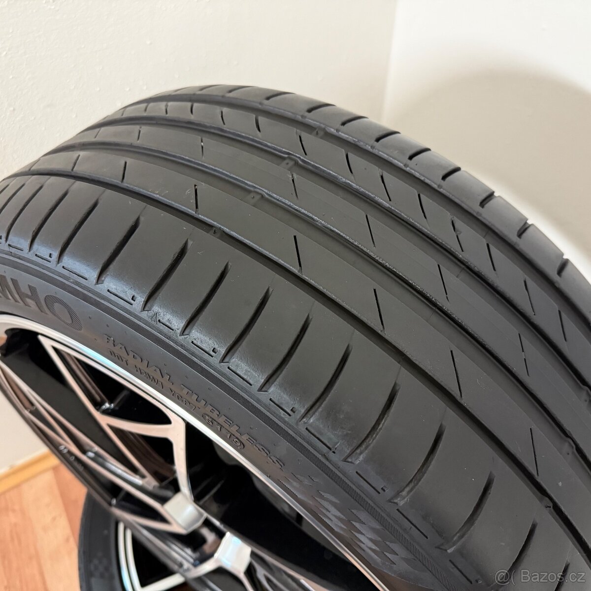 MOTEC - AUDI/VW 5x112 R20 ET45+LETNÍ 245/40R20 5mm - 12