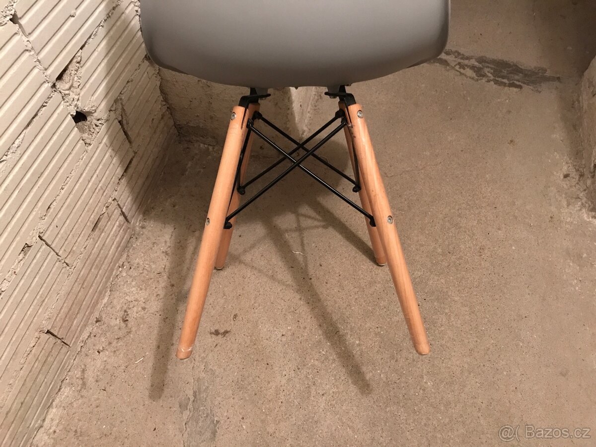Prodám židle 4 ks - 12
