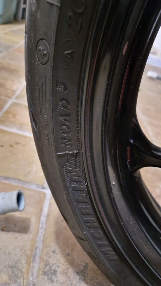 Triumph Trident 660 - 12