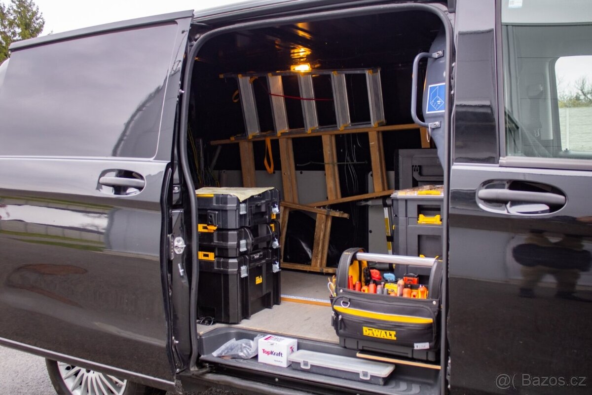 Mercedes Benz Vito 220CDI 120kw AT7 - 12