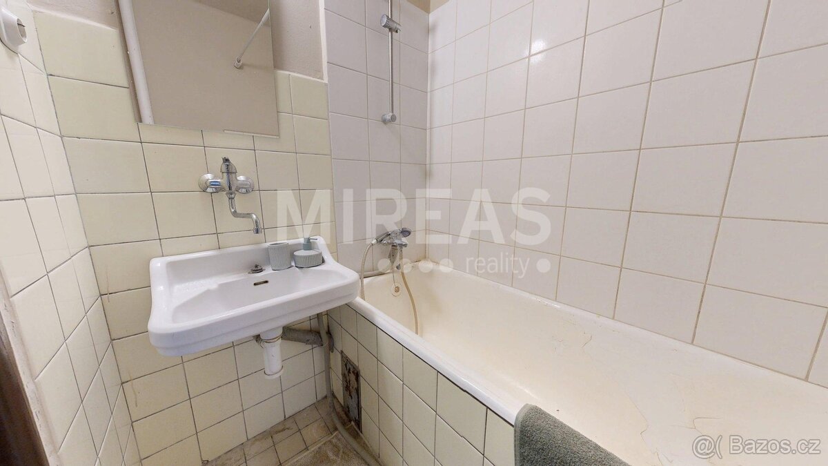 Ml. Boleslav, prodej bytu v OV 3 + 1, 80 m2 + 2 lodžie a s - 12